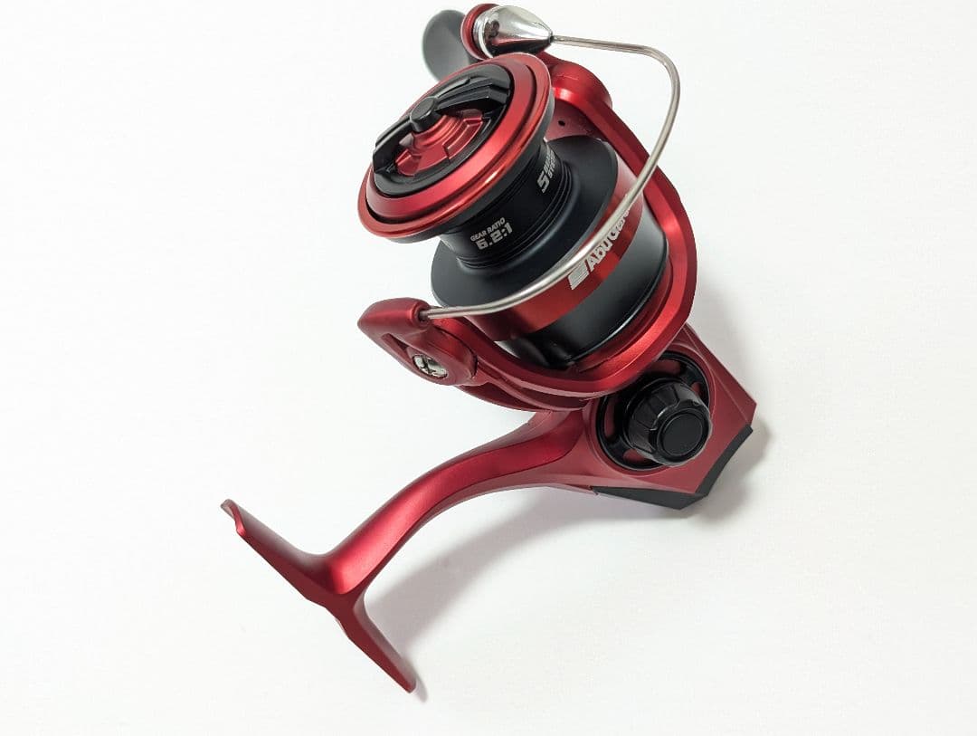 新品 海外モデル アブガルシア ブラックマックスSX 2500H