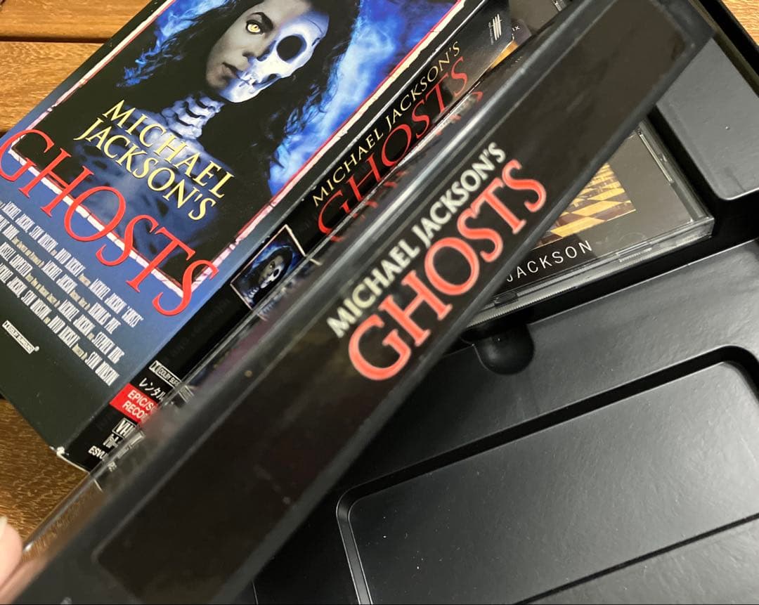 [訳あり]マイケル•ジャクソンGHOSTS デラックスコレクターズボックスセット