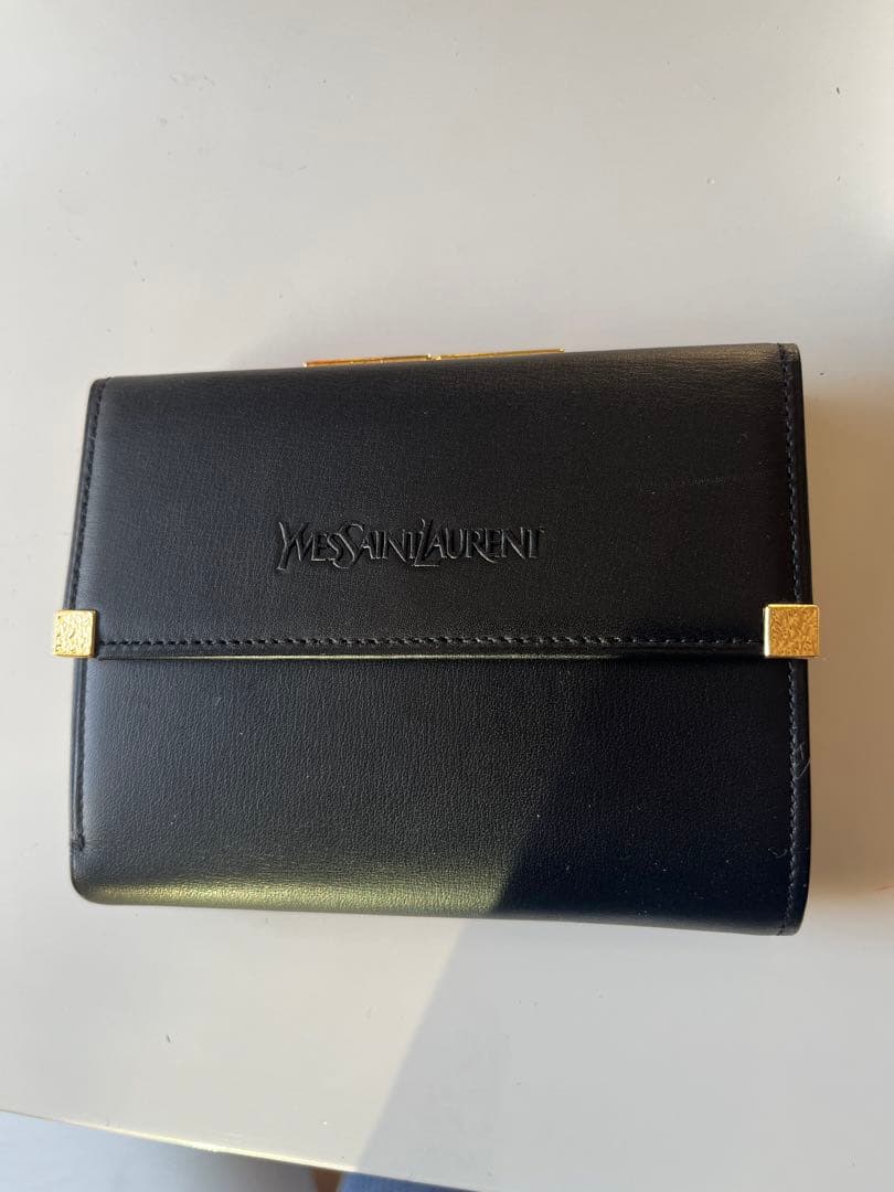 Yves Saint Laurent 三つ折り財布 ブラック