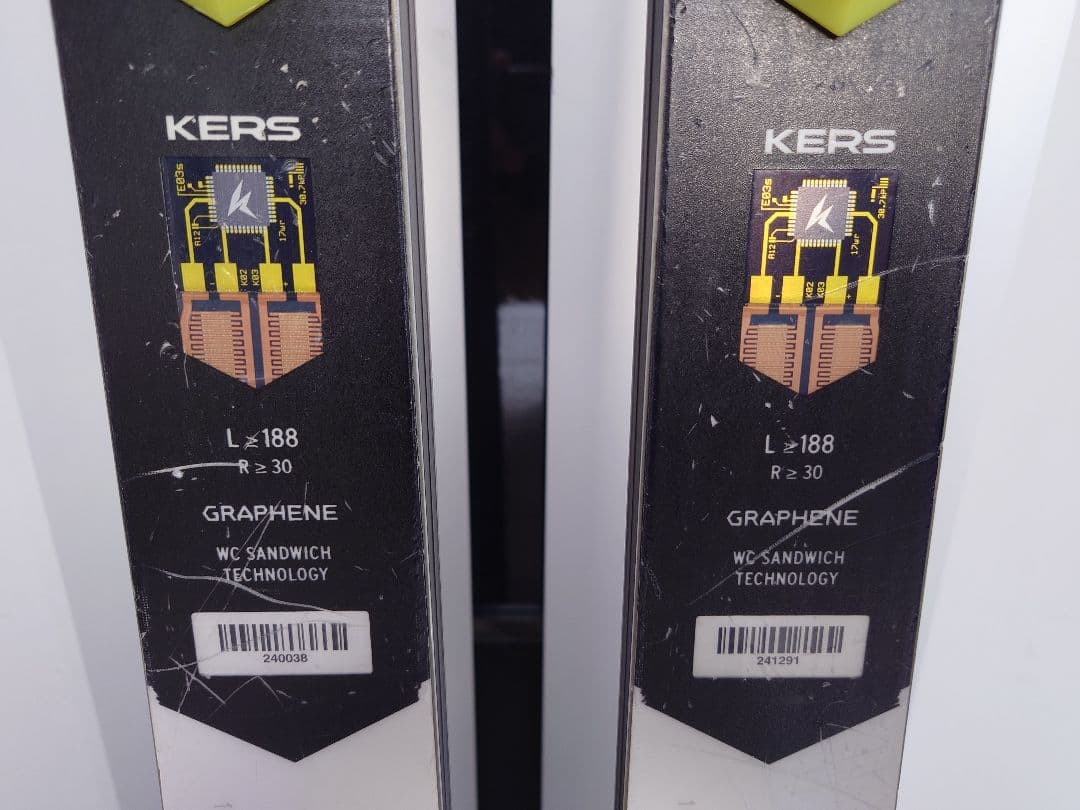 【処分価格・お買い得】HEAD　188cm R30