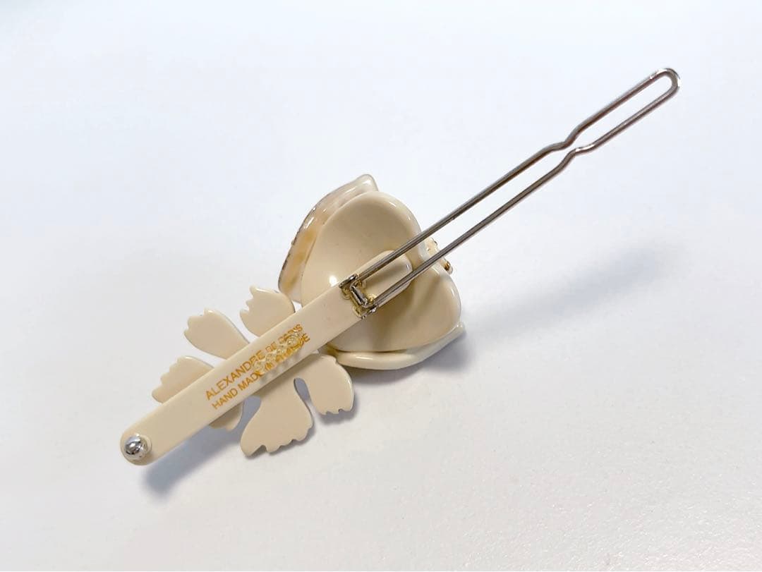 アレクサンドルドゥパリ　ヘアピン　ベージュ　つぼみ　スワロフスキー　キラキラ