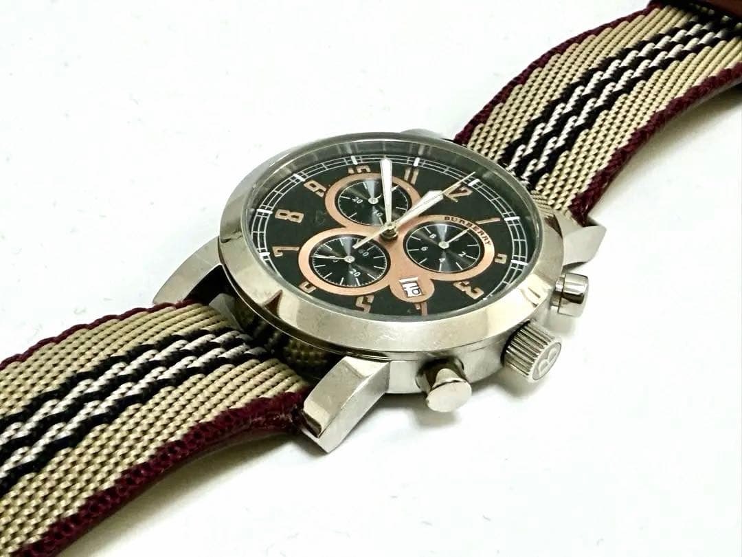 ダ*ス様 （新品未使用）Burberry クロノグラフ 腕時計 BU7103 電