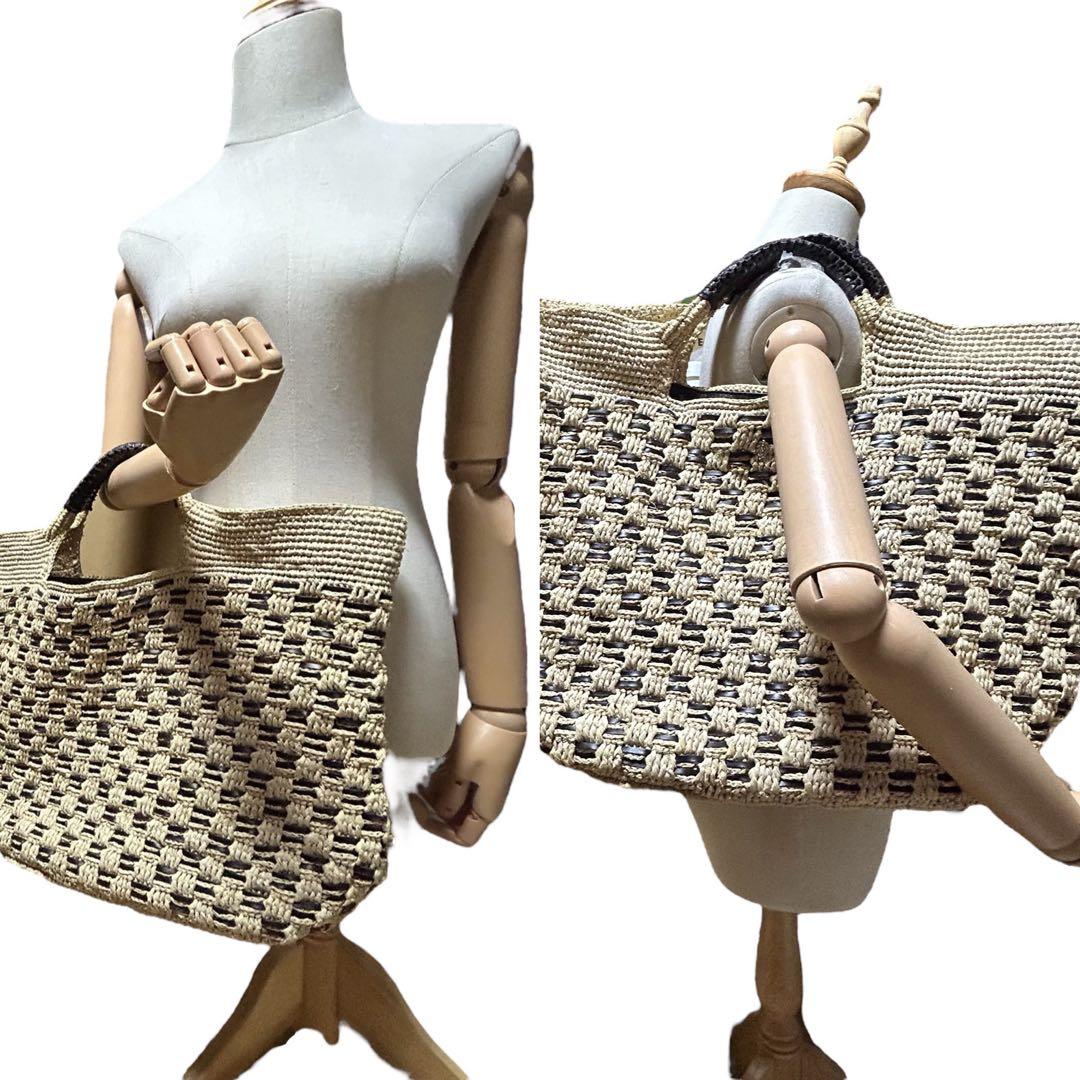 ヘレンカミンスキー　カゴバッグ　ラフィア　ハンドバッグ　ベージュ　A4 編み込み