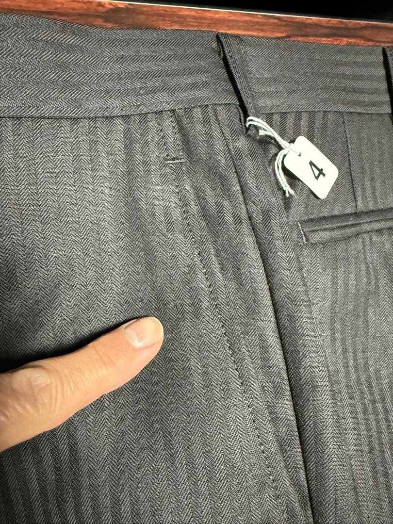 専用BB4新品未使用！英国服地ウール100%！上質なダークブラウンスーツ！極小訳