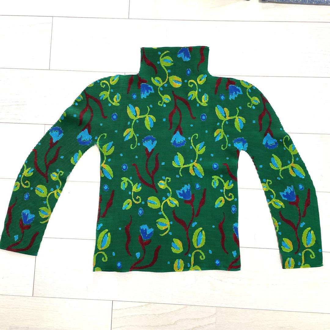 イッセイミヤケ　me ストレッチプリーツ