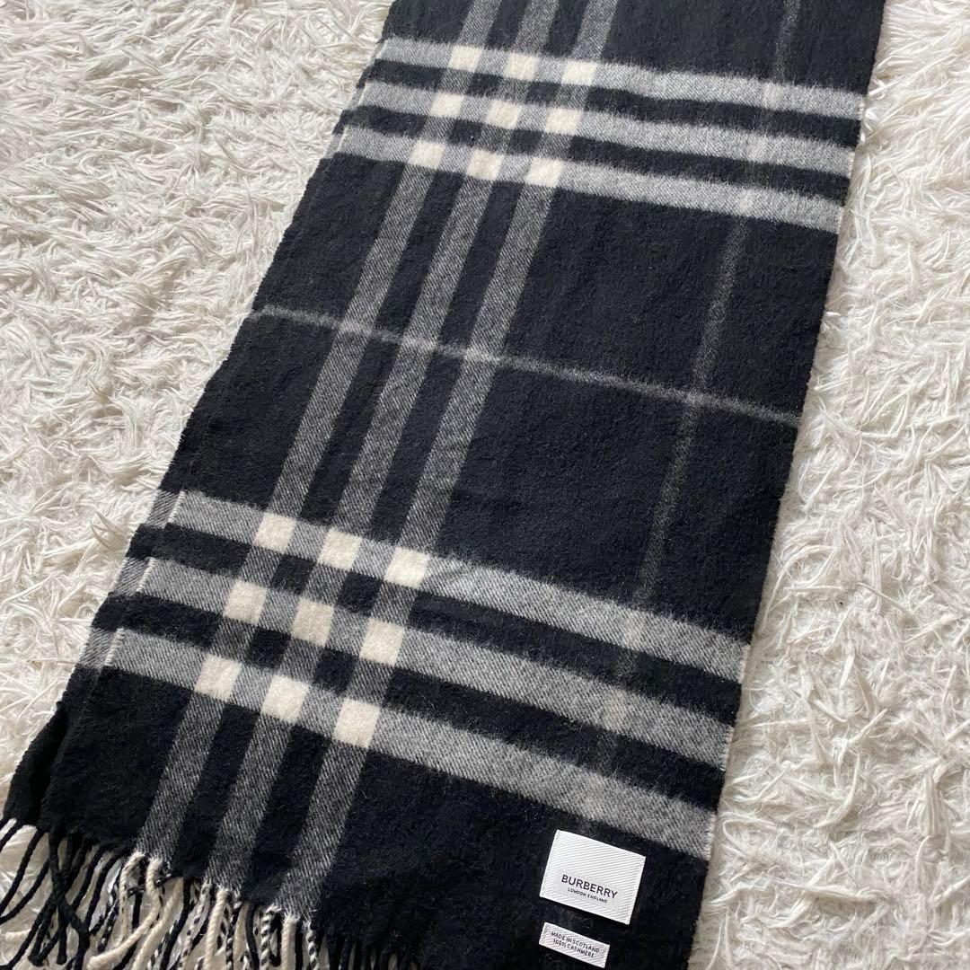 【美品】バーバリー　現行　マフラー　ノバチェック　カシミヤ100%　白タグ