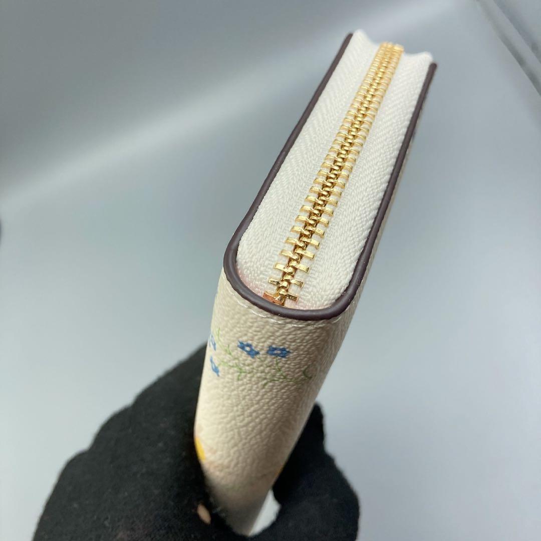 新品　未使用　箱付き　COACH コーチ 長財布 アコーディオンジップ 花柄