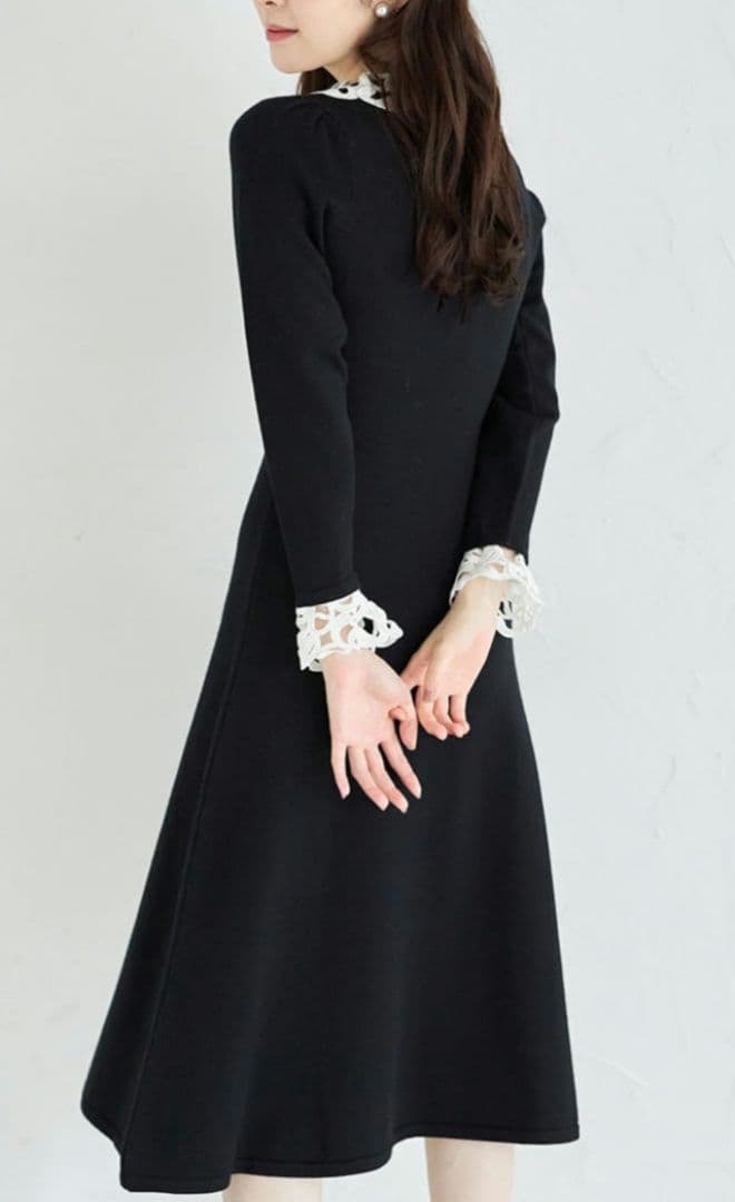 ２ＷＡＹレース襟付きニットワンピース　ブラック