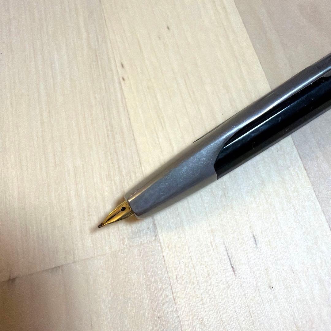 パイロットキャップレス 多面体モデル