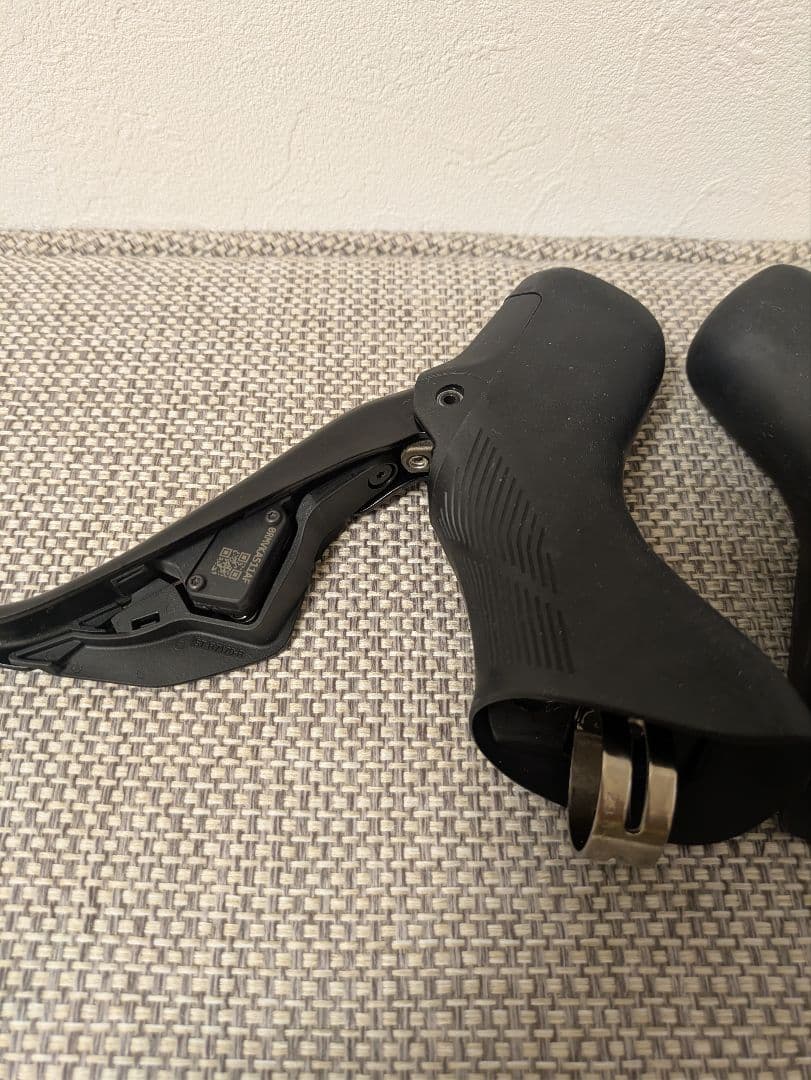 Shimano 105 di2 R7170 レバー、ブレーキキャリパーセット