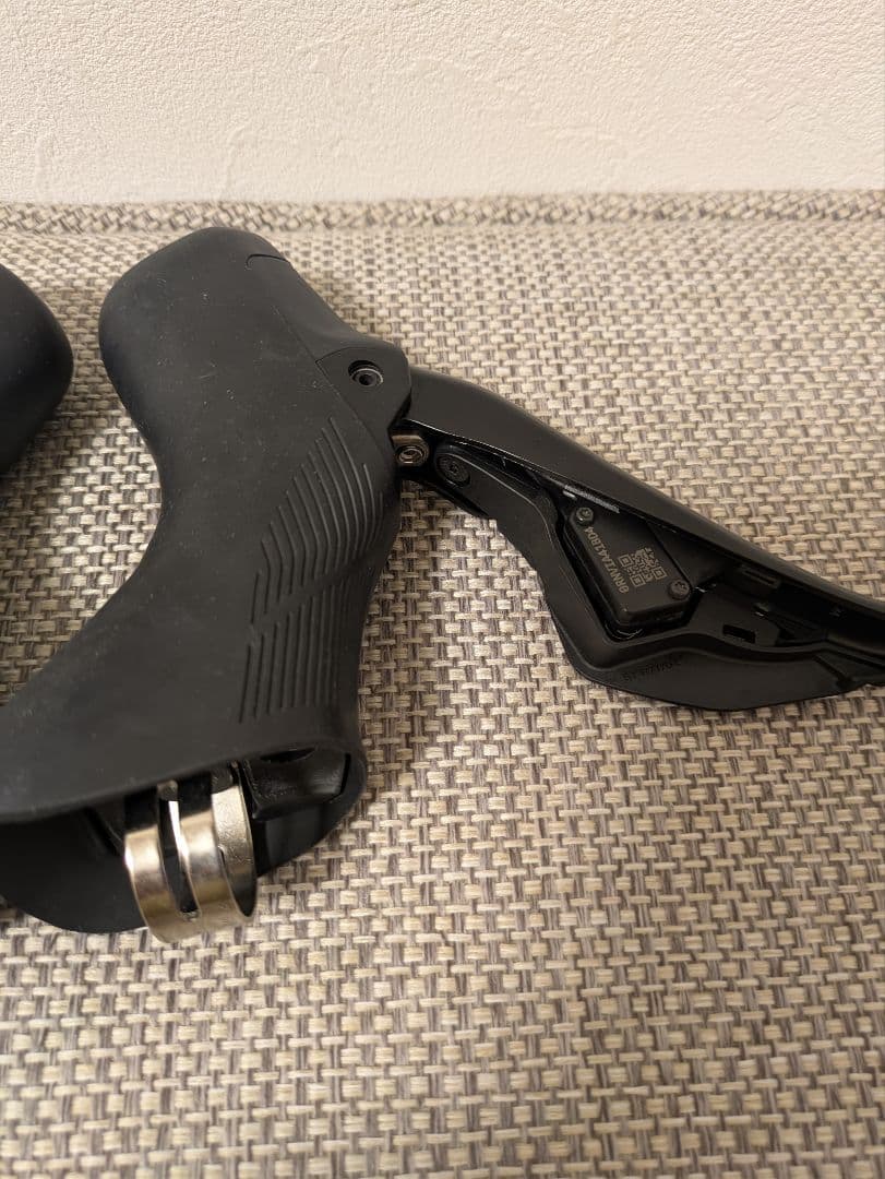 Shimano 105 di2 R7170 レバー、ブレーキキャリパーセット