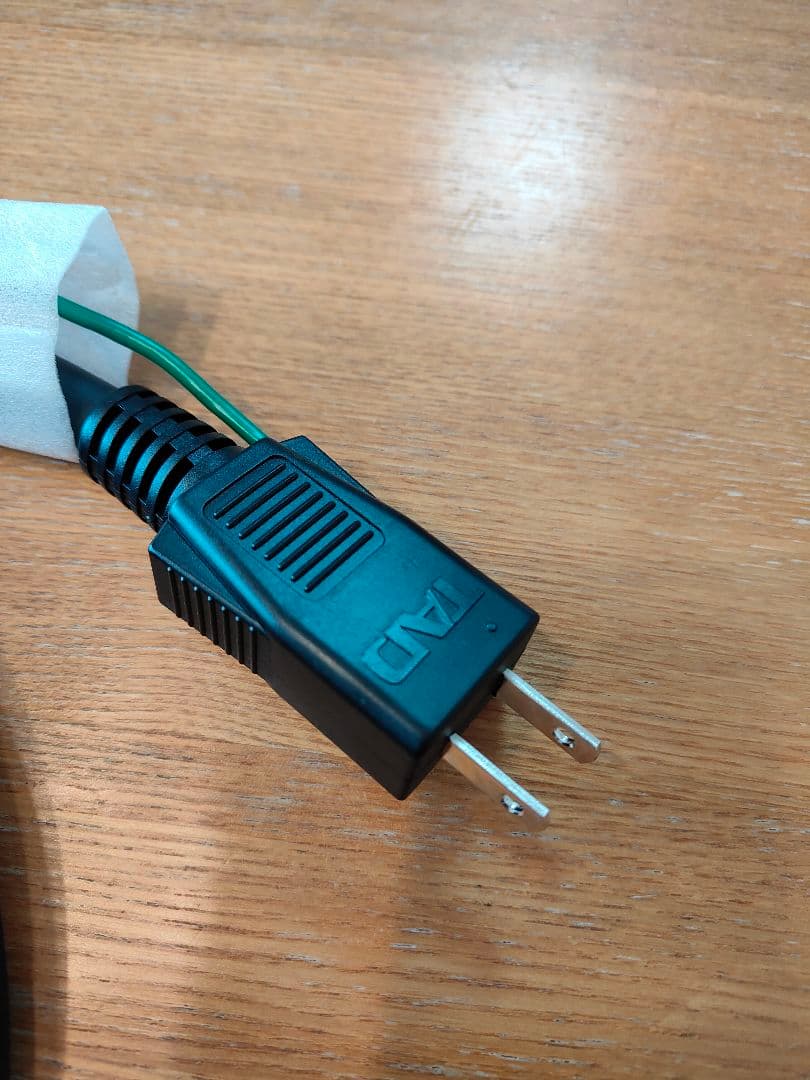 TAD社 TAD-PC0120電源ケーブル 1.8 m 使用感なしの中古美品