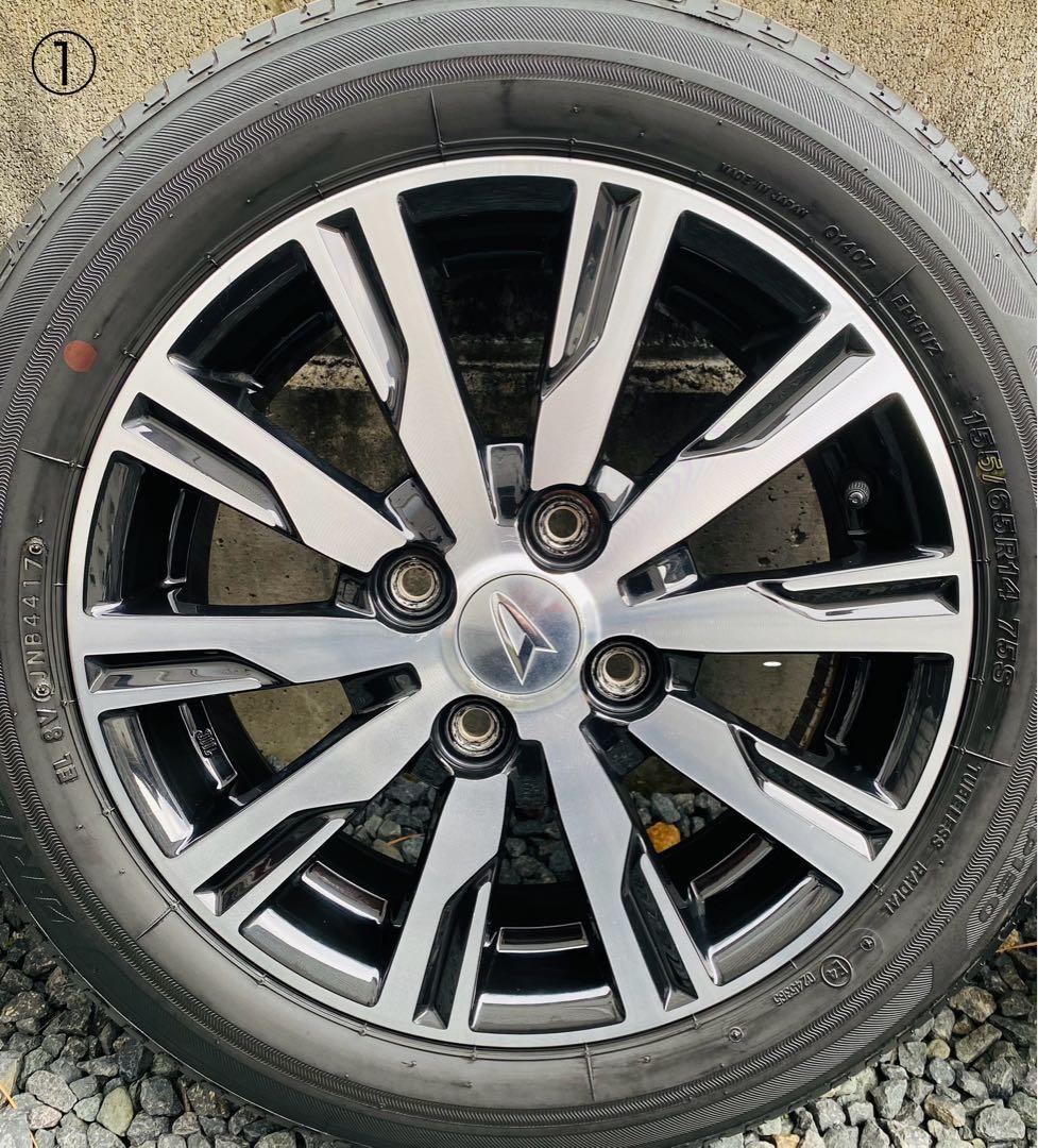①DAIHATSU ダイハツ純正品 LA150S 14インチ