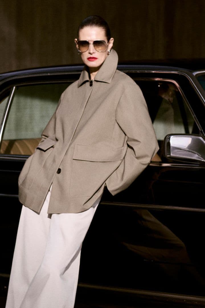 【新品タグ付き】COS 襟付きコットンカージャケット