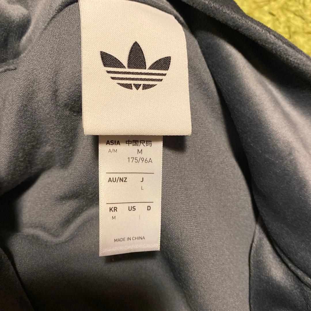 adidas ベロア　トラックジャケット