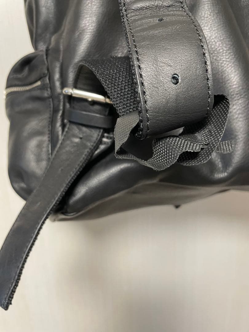 ZARA MAN オールレザーリュックバック