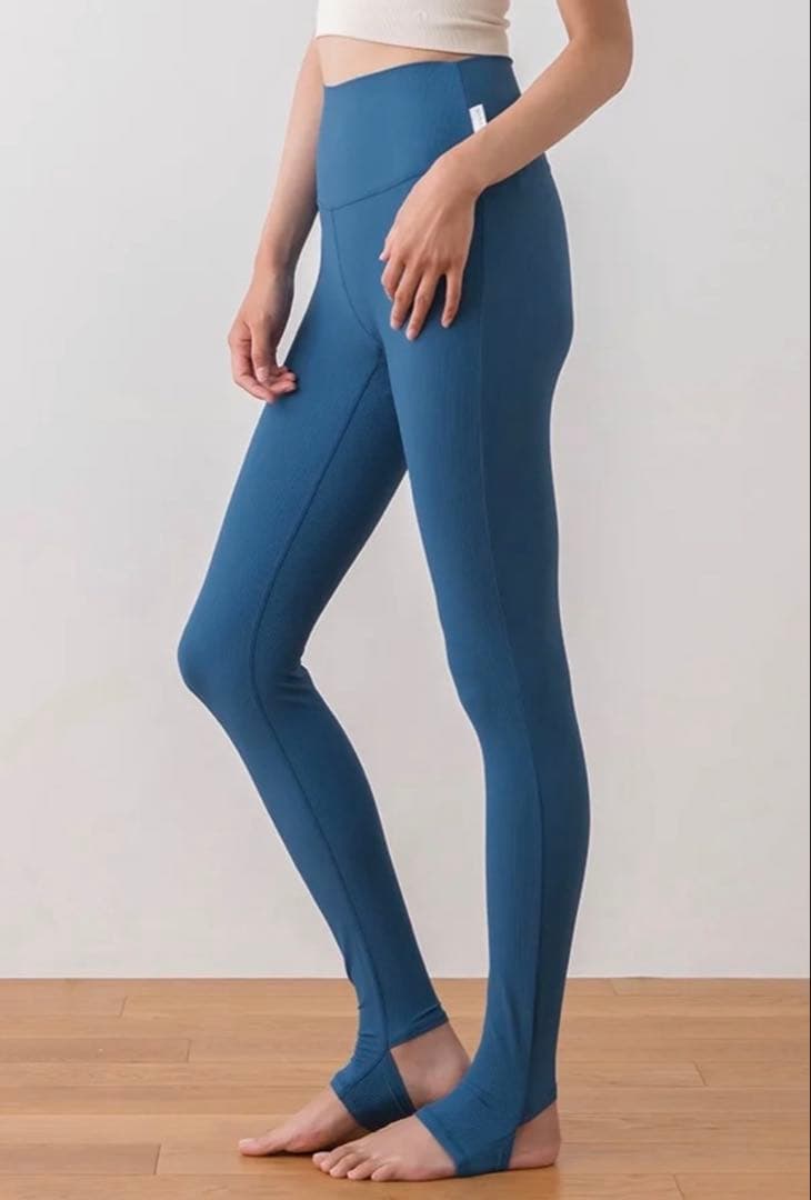 新品未使用　SUKALA リブトレンカレギンス　スカーラ　ネイビーブルーＳ