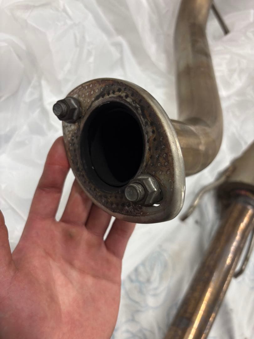 e12ノート　EXAS マフラー