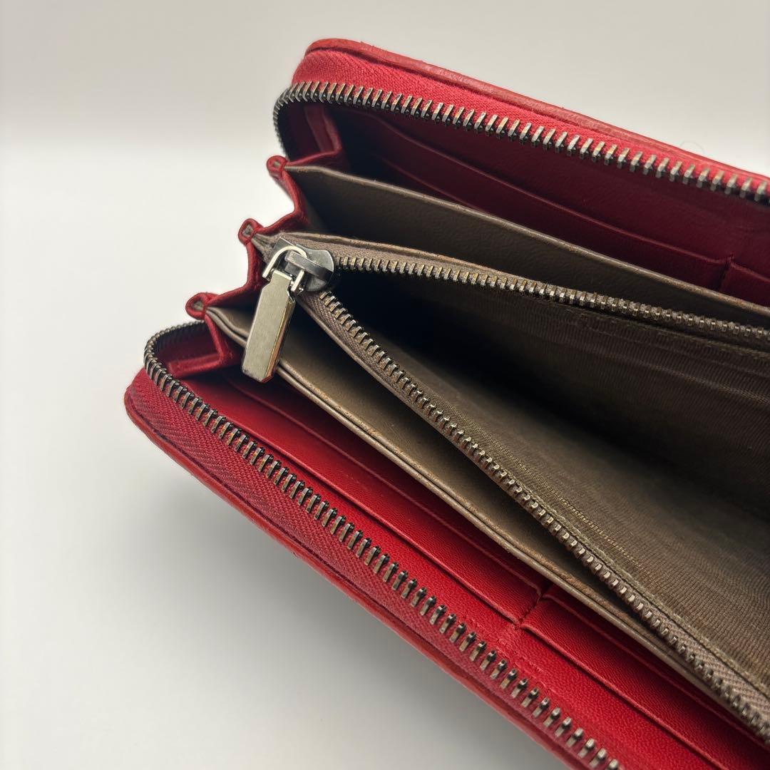 ◆正規品◆ボッティガヴェネタイントレチャート ラウンドファスナー長財布ブラック