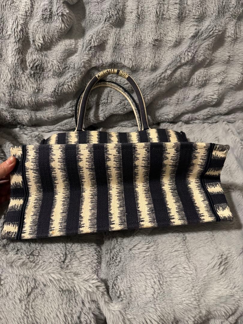 ディオール ブックトート ミディアム Christian Dior