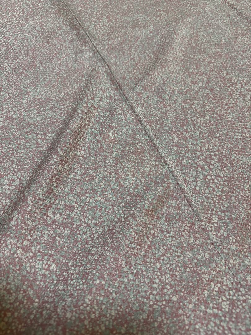 【極美品】京都老舗銘店「ゑり善」桃桜色「織疋田文様」手染めロウケツ染 小紋