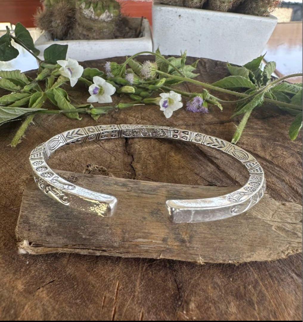 カレンシルバー バングル ブレスレット 95 ハンドメイド エスニック　シルバー