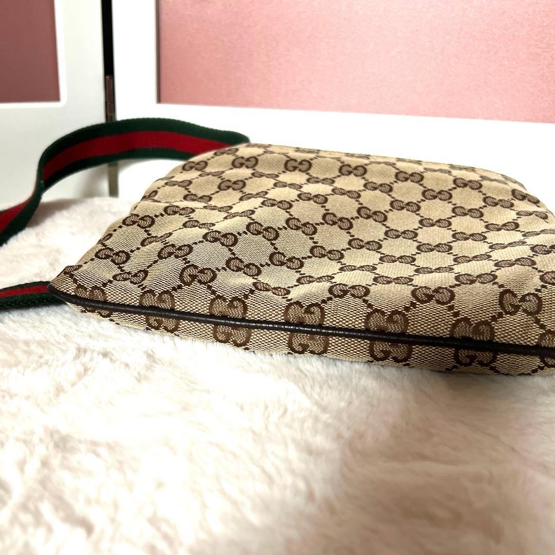 美品 GUCCIGGキャンバス シェリーライン 型番146309