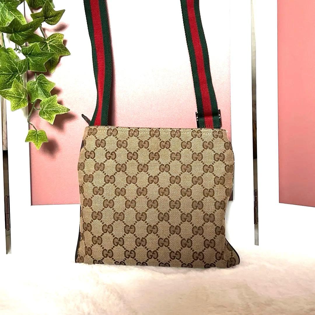 美品 GUCCIGGキャンバス シェリーライン 型番146309