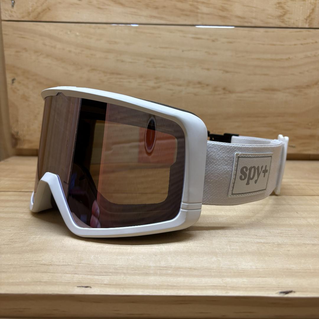 【1597】SPY　スパイ　MEGALITH　メガリス