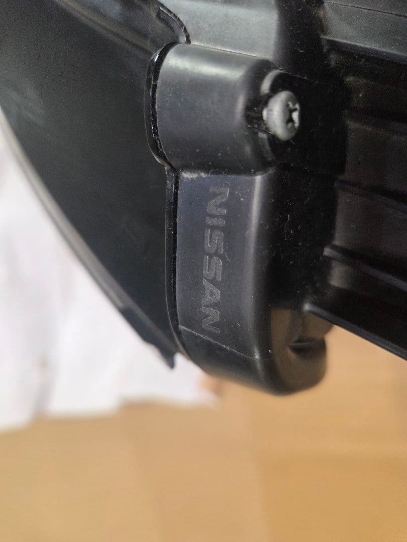 日産 E13ノート左側ヘッドランプ 部番26075-6XK4A