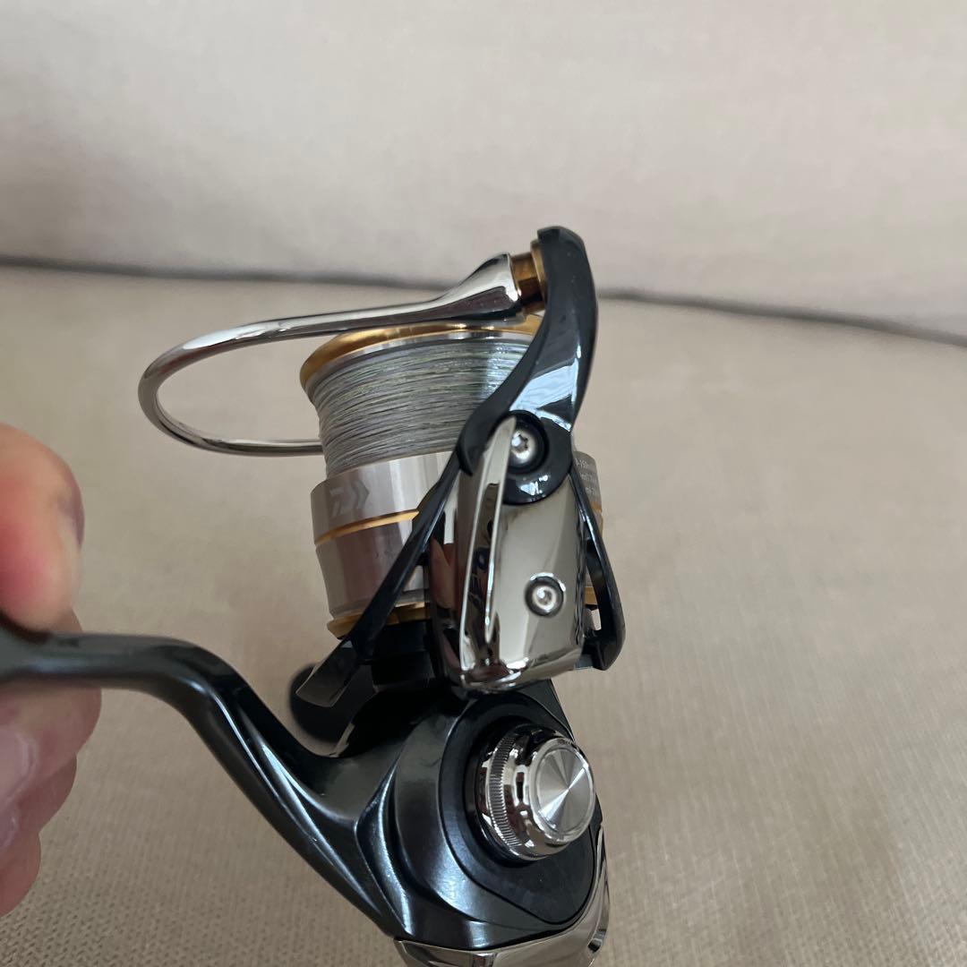 DAIWA LUVIAS FC LT 2500S-XH スピニングリール