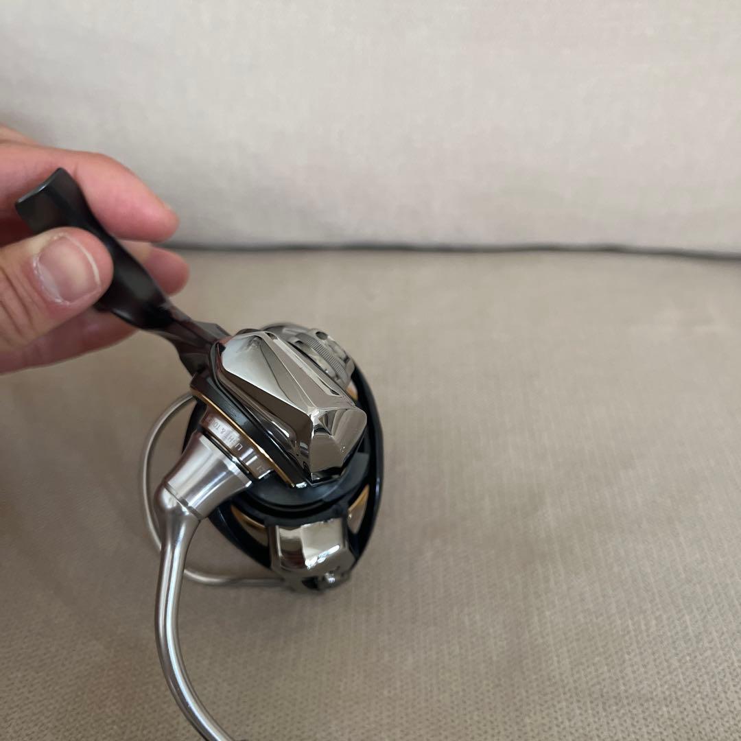 DAIWA LUVIAS FC LT 2500S-XH スピニングリール