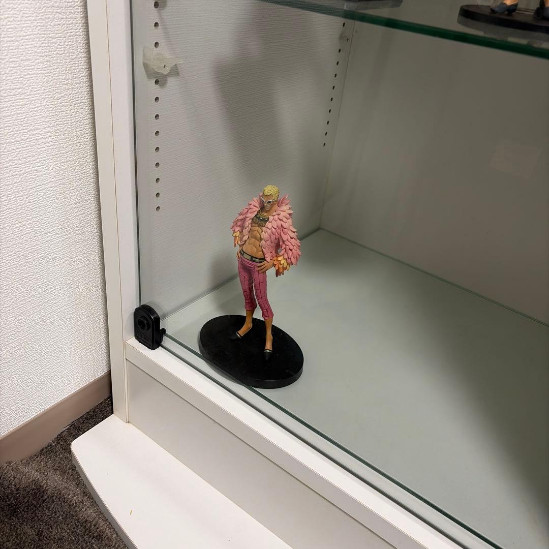 K*Y様 JAJAN ホワイト　ガラス　ディスプレイケース　フィギュアラック