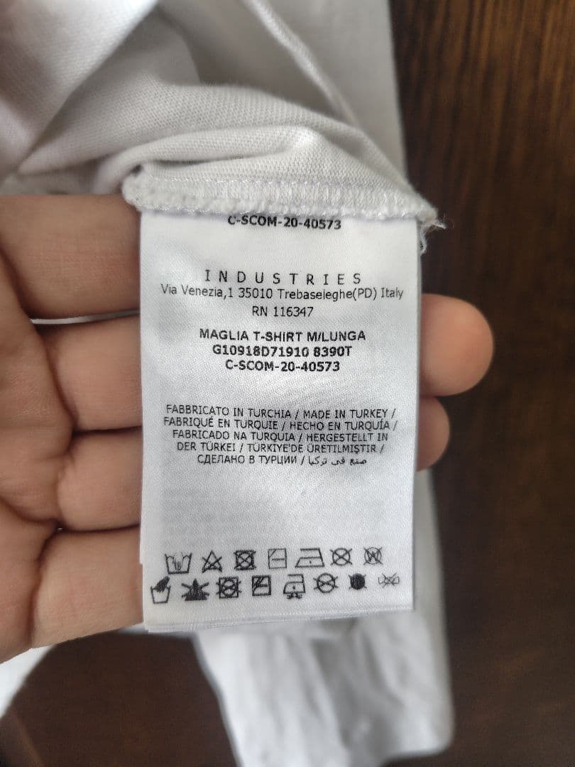 最終値下げ。MONCLER モンクレール 宇宙柄プリント長袖カットソー美品