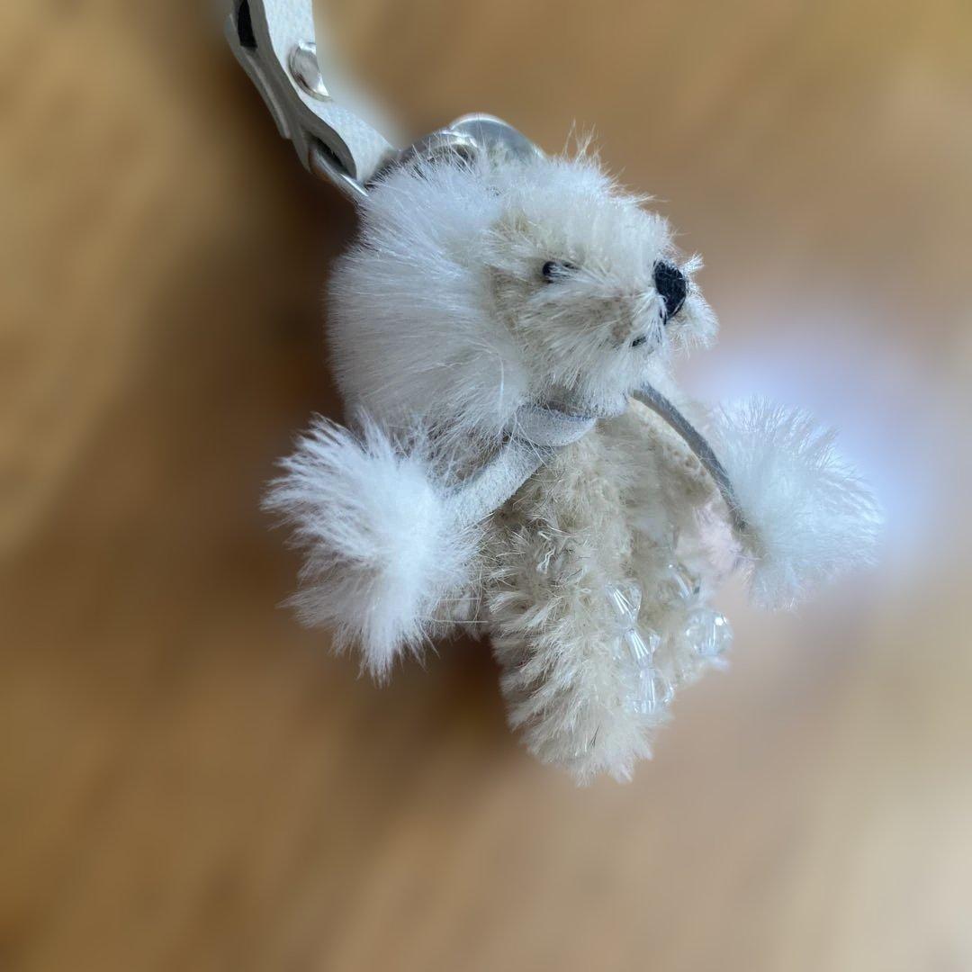 値下✩新品未使用✩PRADA ホワイトファーぬいぐるみキーホルダー