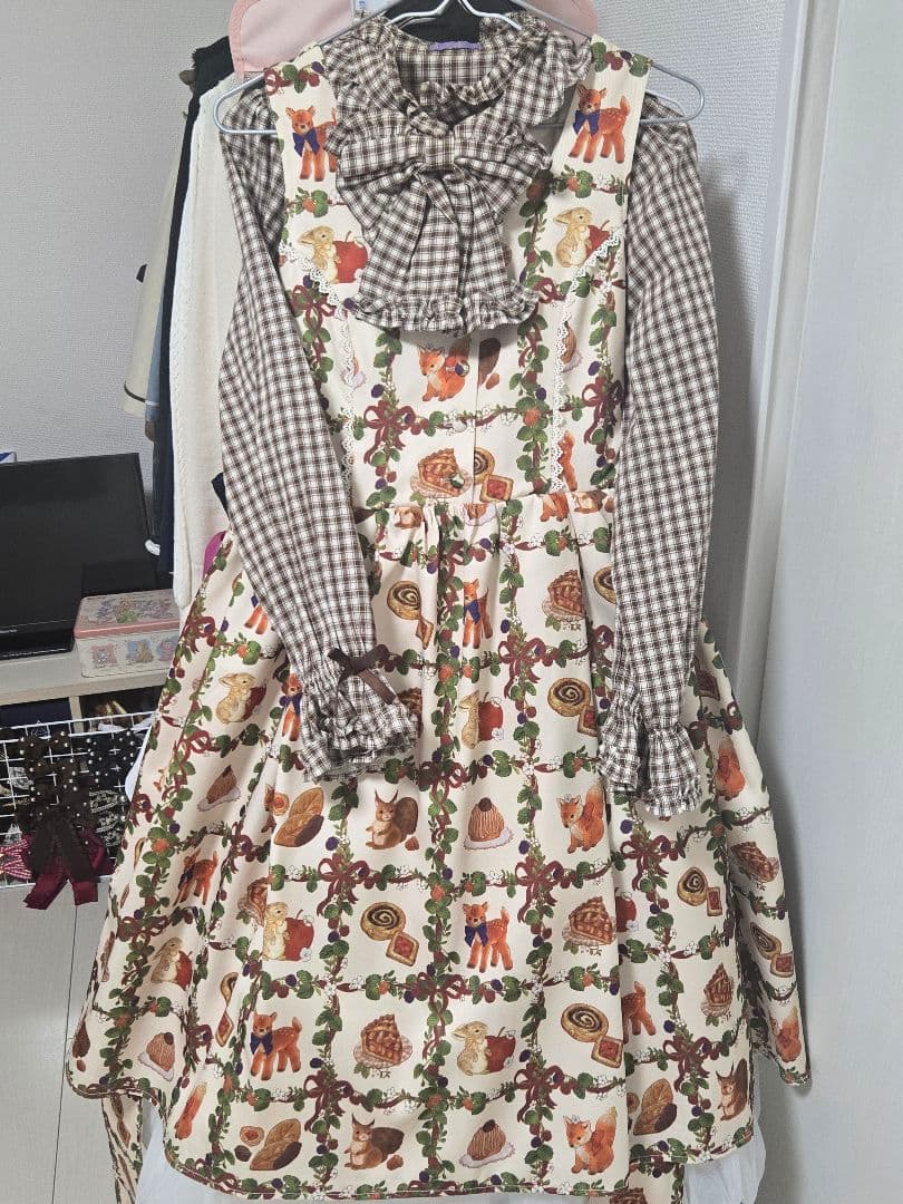 axes femme kawaii 森のケーキ屋さん JSKブラウスオーバーニー