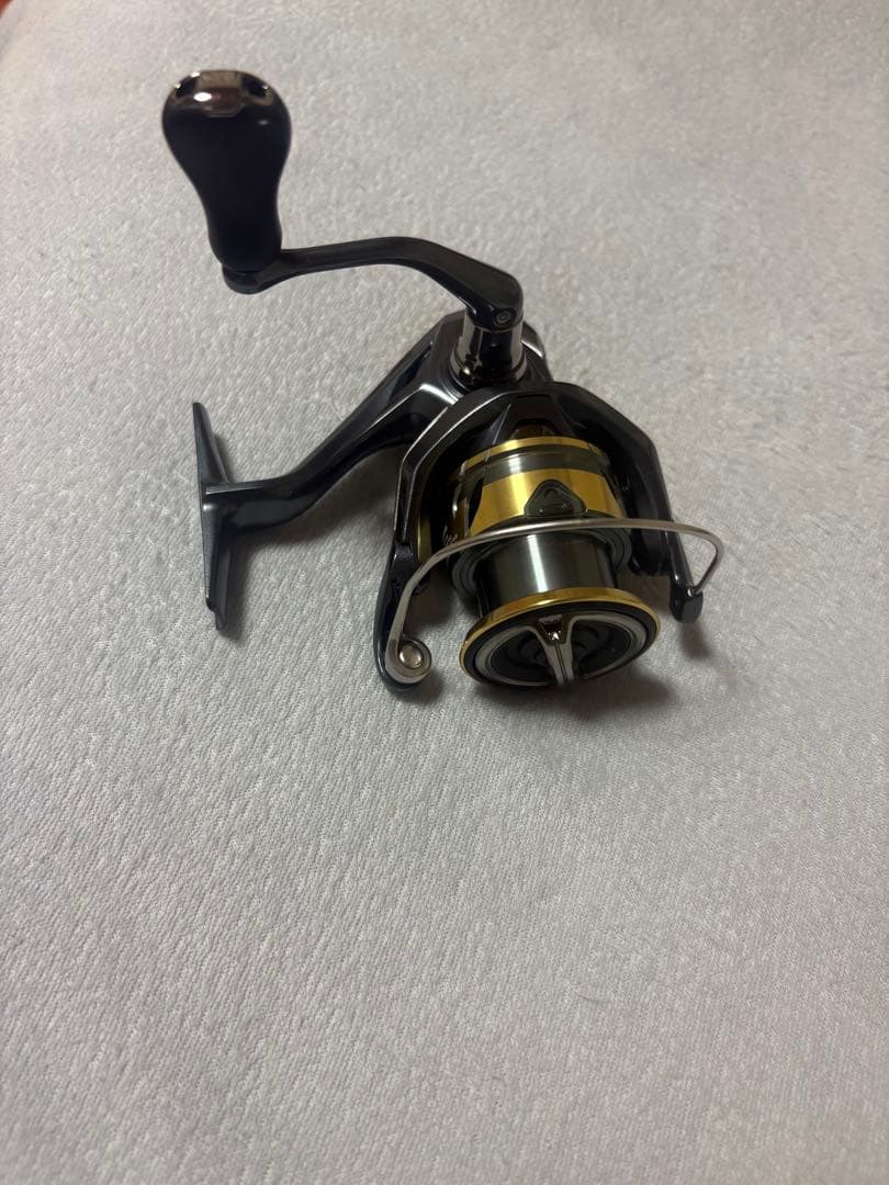 シマノ25アルテグラ2500中古