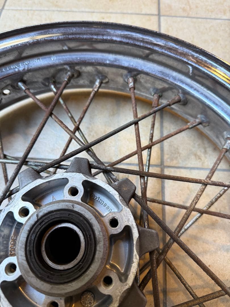 DUCATI GT1000 純正スポークホイール