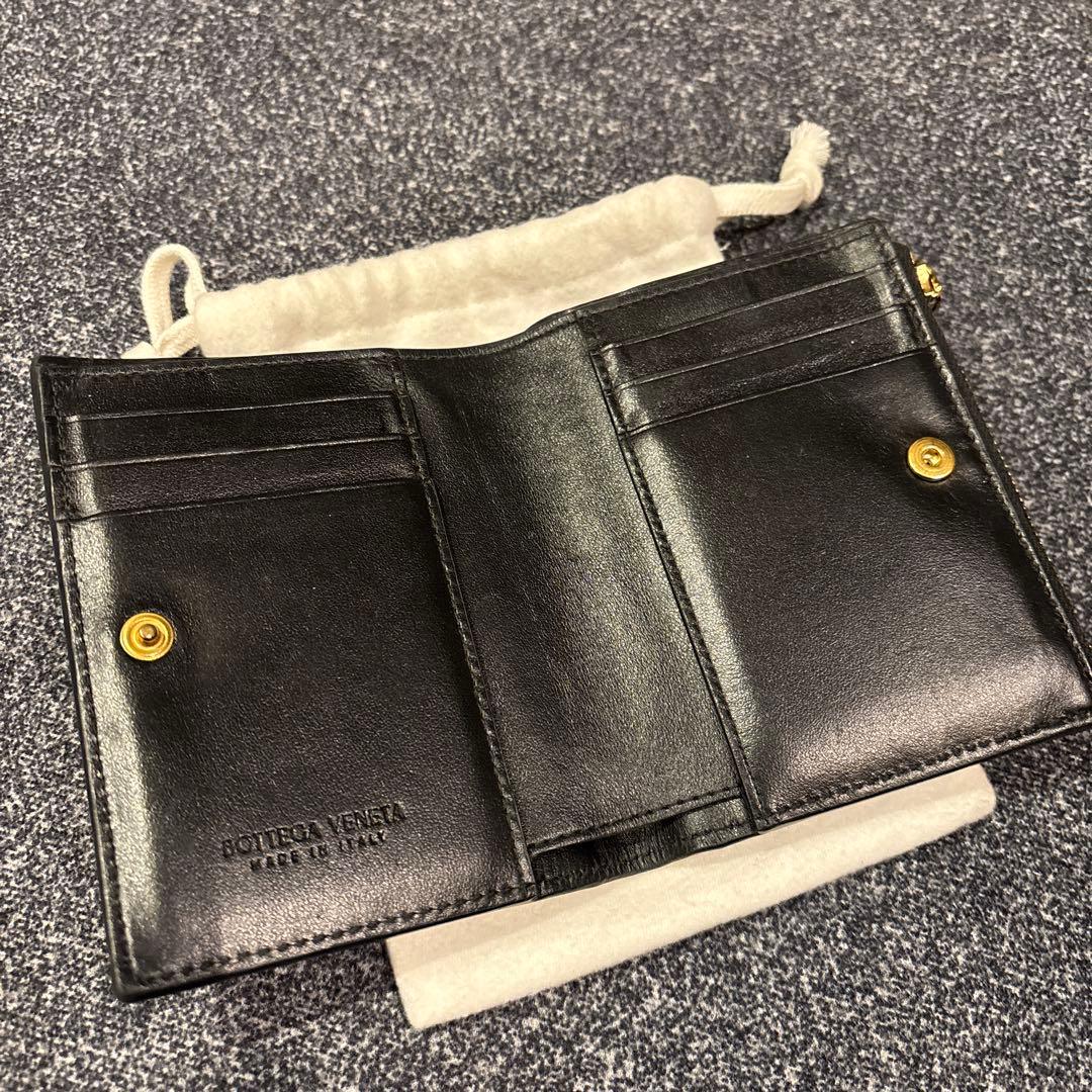 BOTTEGA VENETA ブラック 二つ折り財布