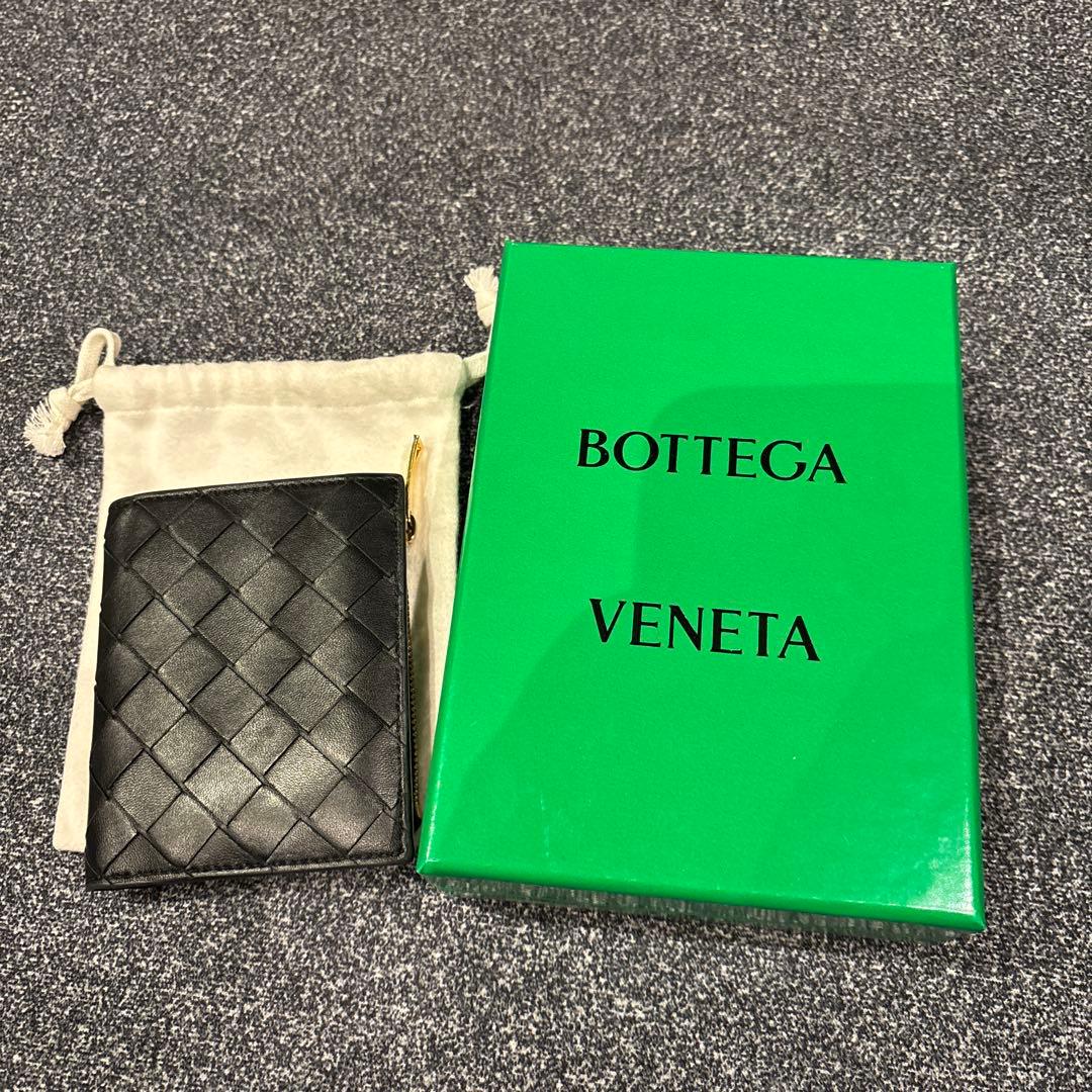 BOTTEGA VENETA ブラック 二つ折り財布