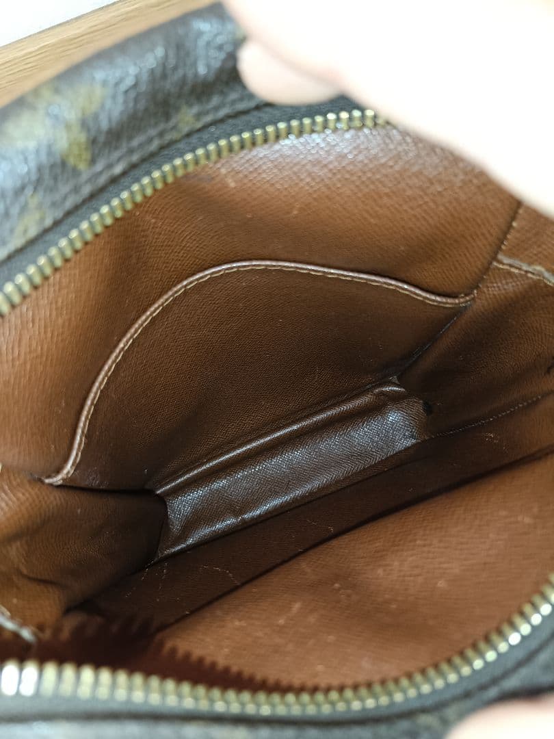 LOUISVUITTON　モノグラム　アマゾン