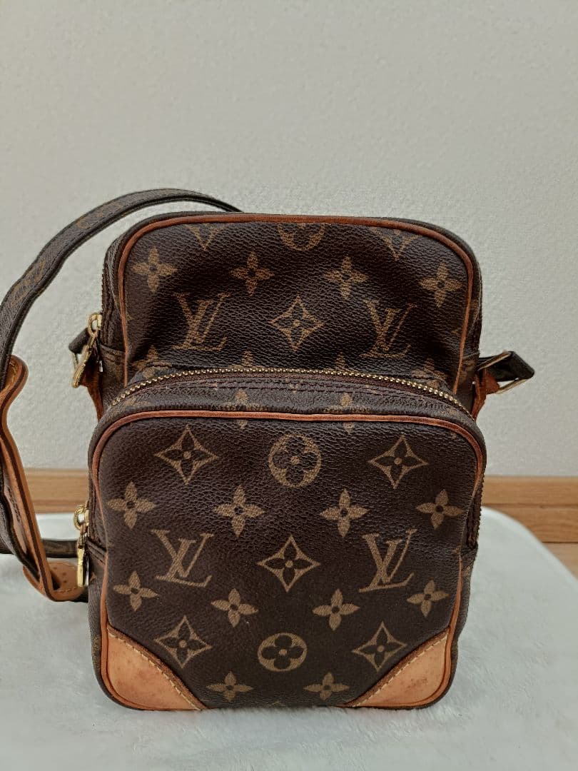 LOUISVUITTON　モノグラム　アマゾン