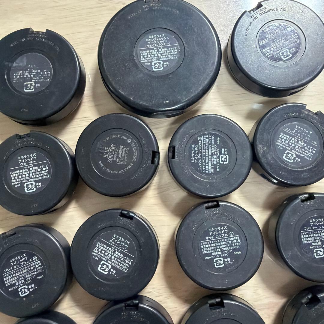 MAC パウダーアイシャドウ セット　まとめ売り！全20色