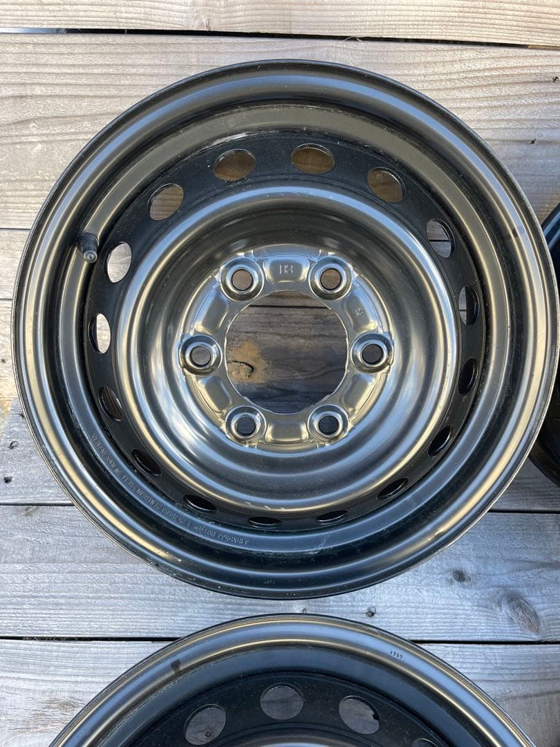 E26 キャラバン NV350 純正スチールホイール 1台分　②