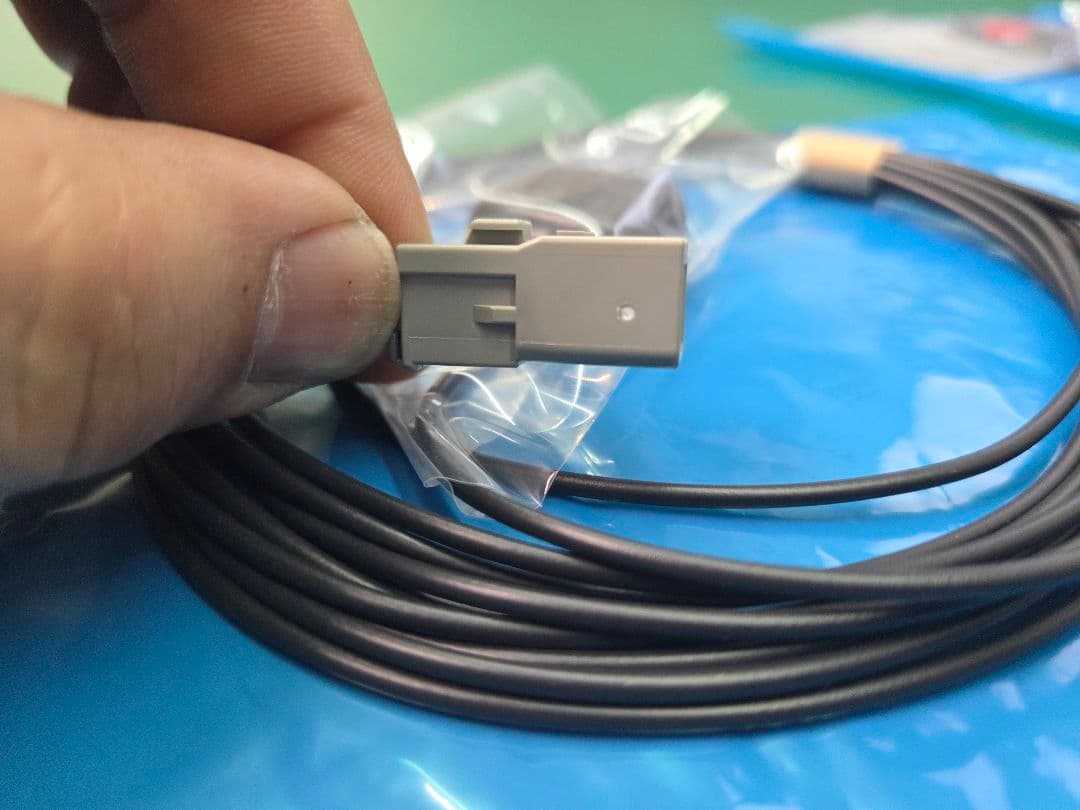 tria パナソニックカーナビ用アンテナケーブル4本　×10セット