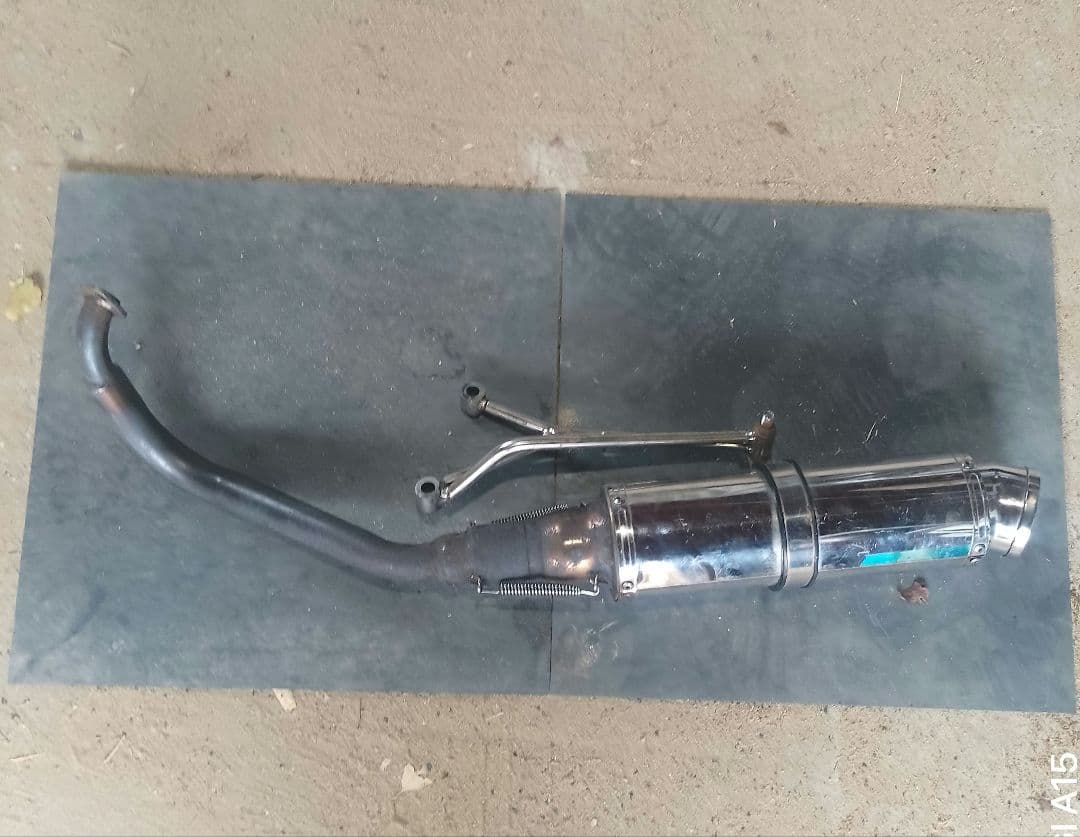 ディオ110 社外　マフラー　JF31