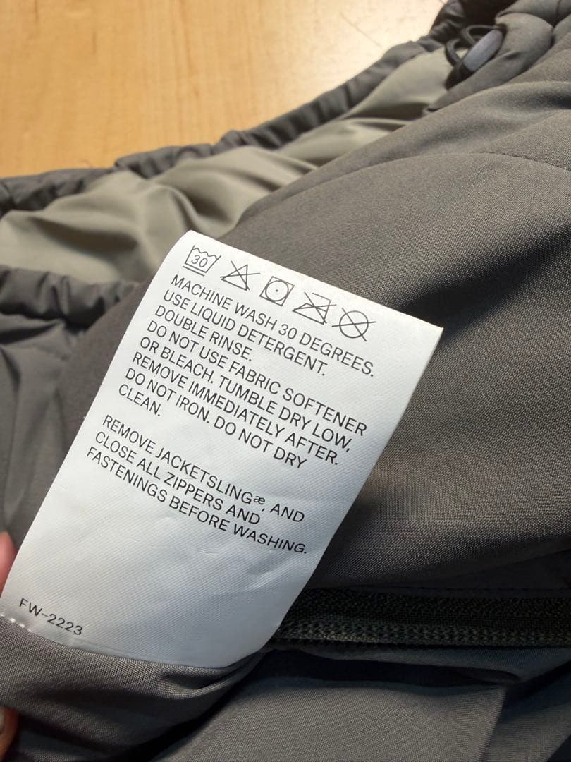 ACRONYM V91-WS size.S グレー　アクロニウム