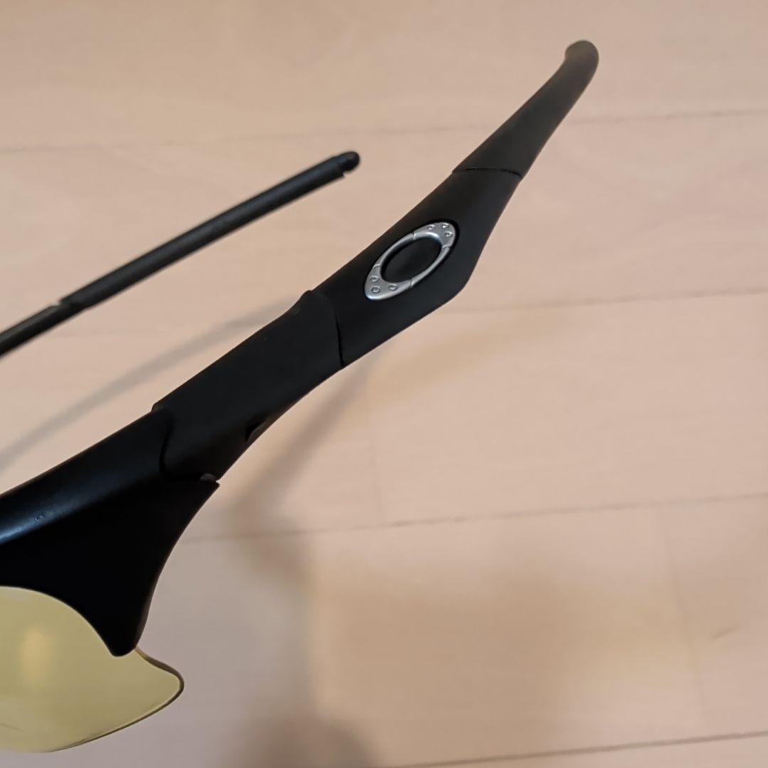 お値下げ　Oakley スポーツサングラス ブラックフレーム イエローレンズ