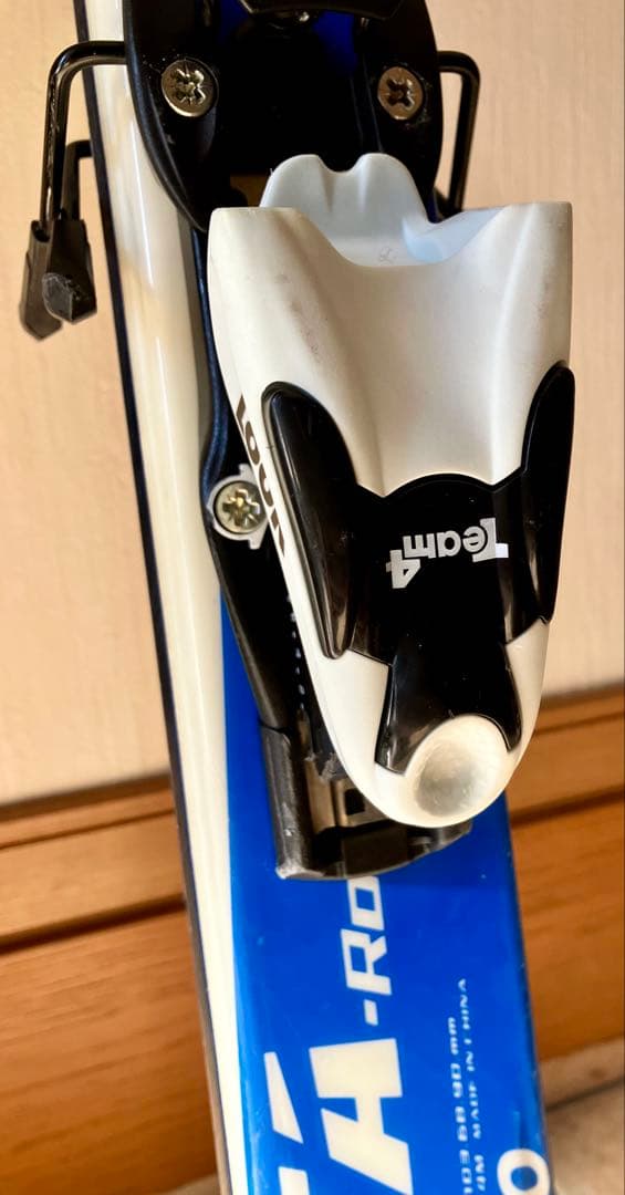 ジュニアスキー板140cm、伸縮ストック、スキーケースセット