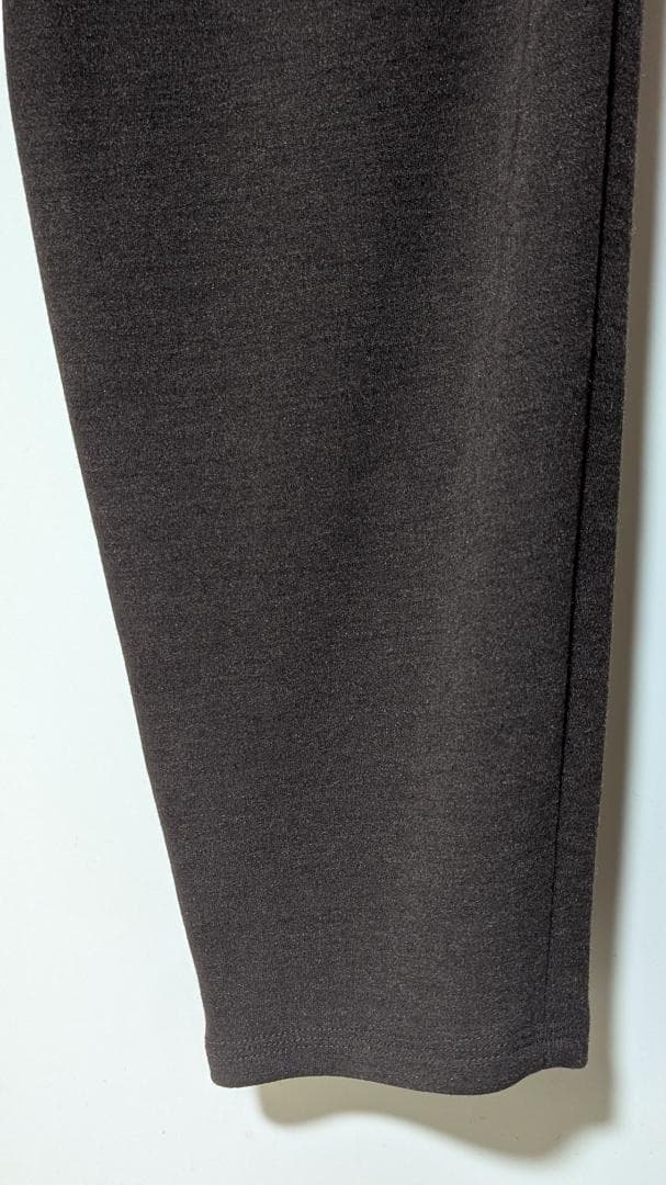 ヨーガンレール　ほぼ未使用　毛絹　テーパードパンツ　ババグーリ
